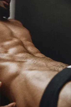 OnlyFans cuenta thefamevault header 2