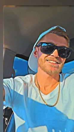 OnlyFans cuenta smokiroki header 2
