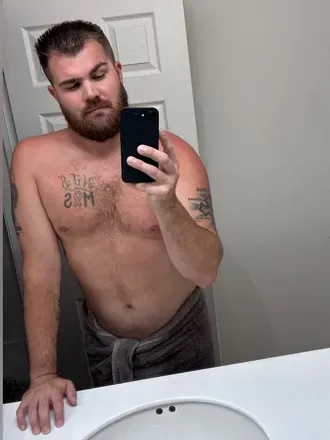 OnlyFans cuenta dadbod1125 avatar 1