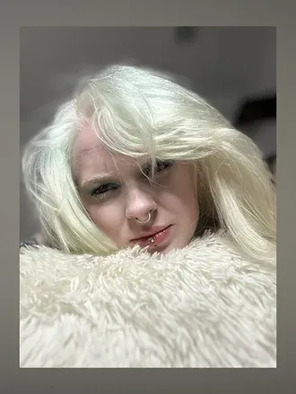 OnlyFans cuenta poisonedhunny.vip avatar 1