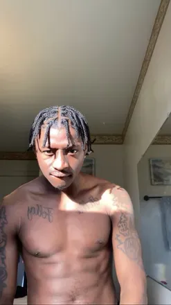 OnlyFans account  aboveaverage100 avatar 1
