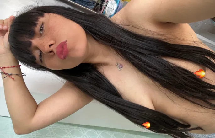 OnlyFans cuenta karqueen10 header 2