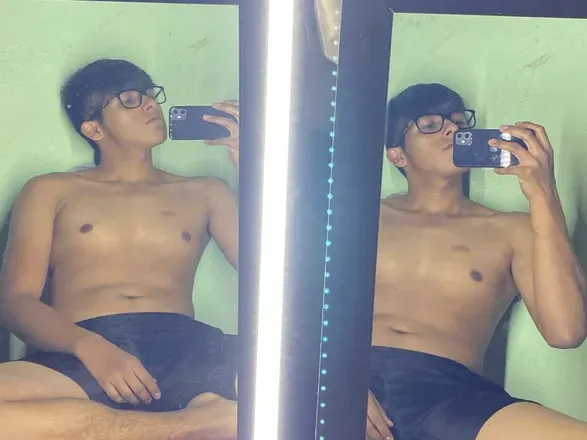 OnlyFans cuenta eamm08 header 2