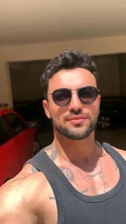 OnlyFans cuenta x_hotboy avatar 1