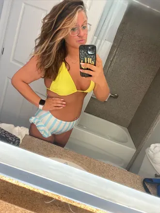 OnlyFans cuenta ga_hotmomma header 2