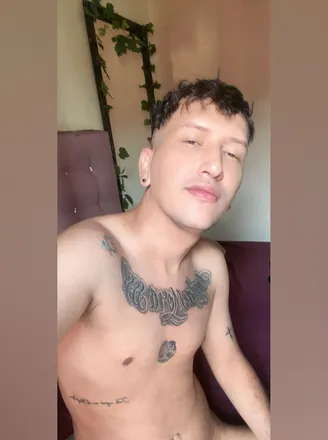 OnlyFans cuenta danielmelendez05 header 2
