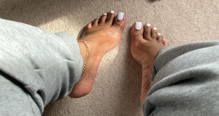 OnlyFans cuenta sweetfeetlucy1 header 2