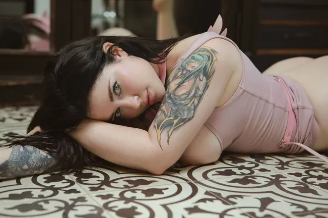 OnlyFans account  marinamui header 2