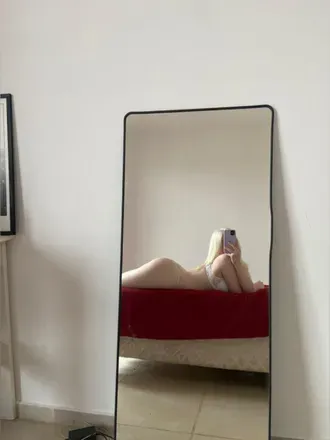 OnlyFans cuenta snowwhitebellaxo header 2