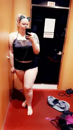OnlyFans cuenta cheekycherrydarling avatar 1