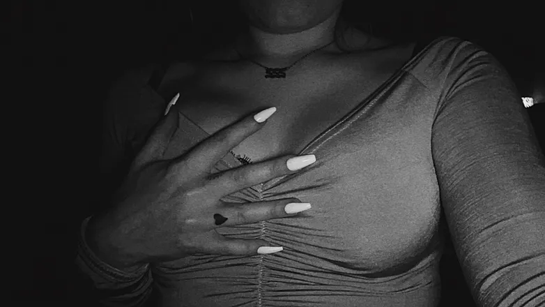 OnlyFans account  hotmommyhannie header 2