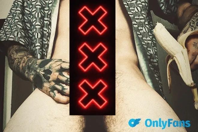 OnlyFans cuenta tussin_t header 2