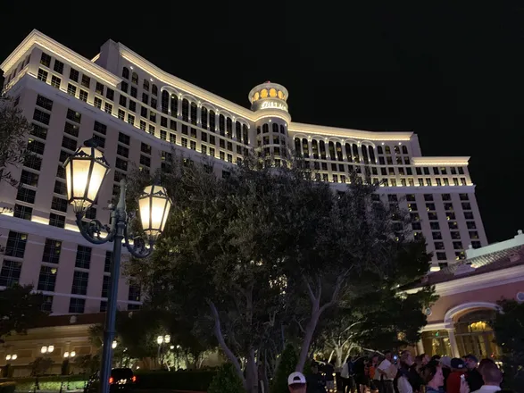 OnlyFans cuenta naughtylauryn header 2