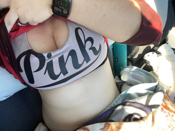 OnlyFans cuenta jeannabean2012 header 2