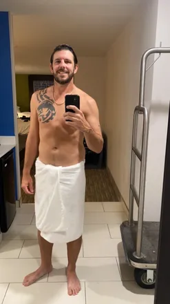 OnlyFans cuenta benjoseph44 header 2