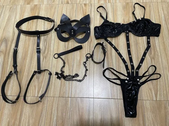 OnlyFans cuenta niaernay header 2