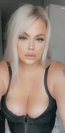 OnlyFans cuenta elle676 avatar 1