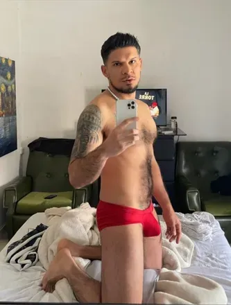 OnlyFans account  supermacho_2 avatar 1