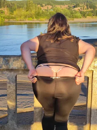 OnlyFans account  hotmomruby avatar 1