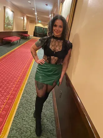 OnlyFans account  yogahoney avatar 1