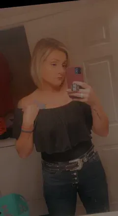 OnlyFans cuenta magicschoolbusdropout avatar 1