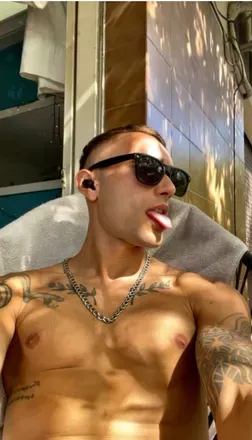 OnlyFans cuenta domsimon avatar 1