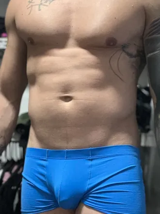 OnlyFans cuenta hungpierceddom header 2