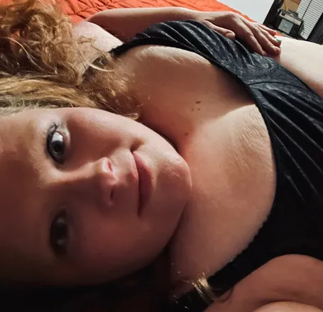 OnlyFans cuenta beautyintherut header 2