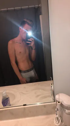OnlyFans cuenta beachboybttm header 2