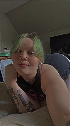 OnlyFans cuenta midnightt420 header 2