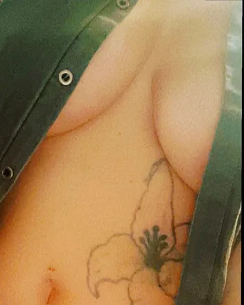 OnlyFans cuenta tiff87tiff header 2