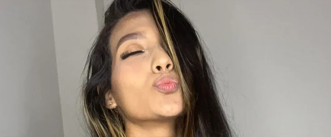 OnlyFans cuenta annahuang header 2