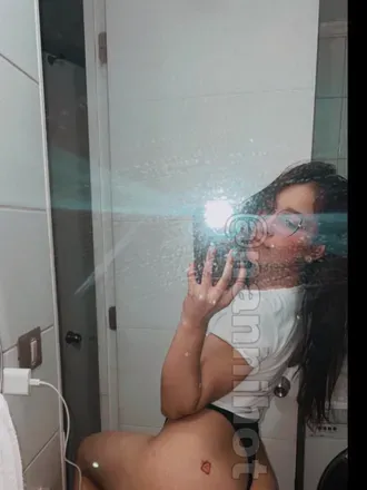 OnlyFans cuenta nannihot header 2