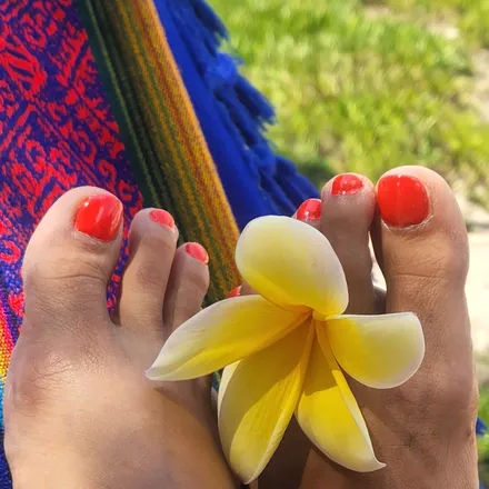 OnlyFans cuenta mochasexyfeet header 2