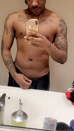 OnlyFans cuenta kingvon94 header 2