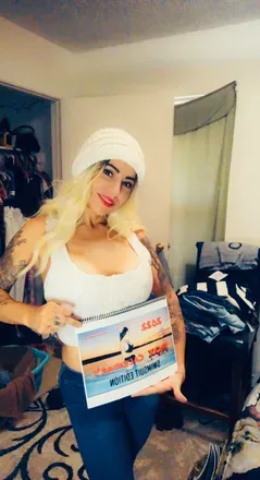 OnlyFans account  roxyred2022 avatar 1