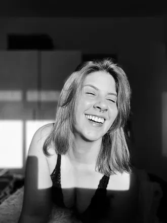 OnlyFans cuenta secrets.carol header 2
