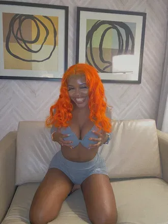 OnlyFans cuenta thatsanittaaaa header 2