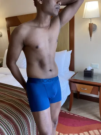 OnlyFans cuenta your_naught_boy header 2