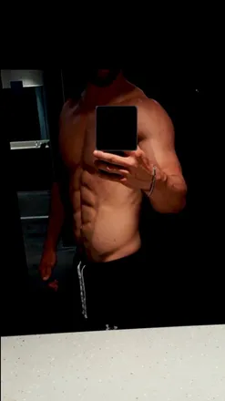 OnlyFans cuenta geralt-g header 2