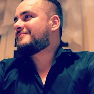 OnlyFans cuenta vlad.stoica header 2