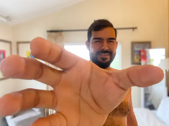 OnlyFans cuenta luckyjonny.com header 2