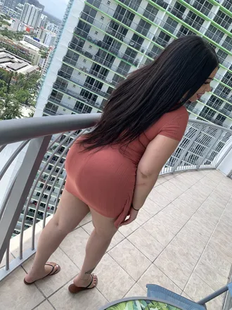 OnlyFans account  lovevalentinaa header 2