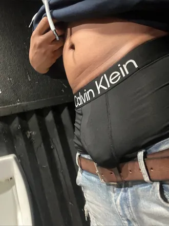 OnlyFans cuenta yungkvng7 header 2