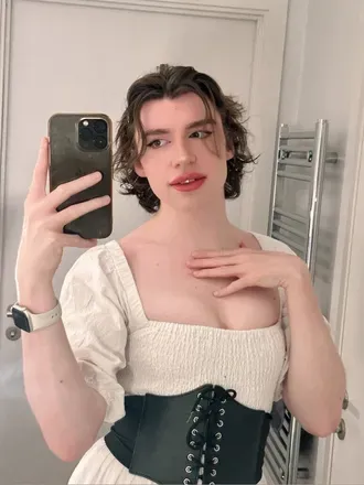 OnlyFans account  izzywinterz avatar 1