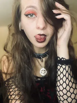 OnlyFans cuenta kitty_bondage avatar 1