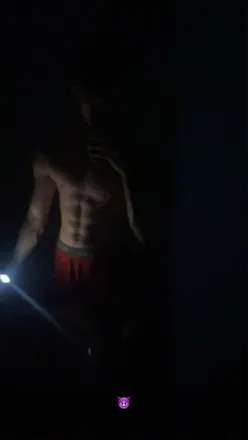 OnlyFans cuenta sf_justin header 2