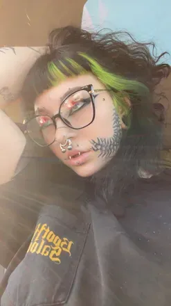 OnlyFans cuenta satans_brat avatar 1