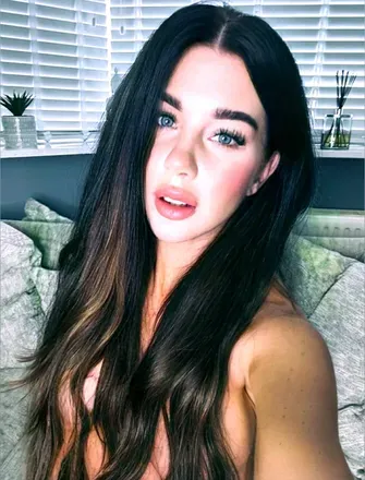 OnlyFans cuenta laceysroomvip avatar 1
