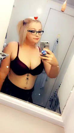 OnlyFans cuenta shedevilseller0605 header 2